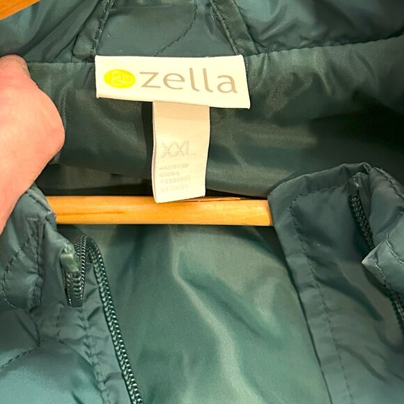 Zella Quilted Bomber Jacket in Green Moss NWOT - Picture 3 of 6